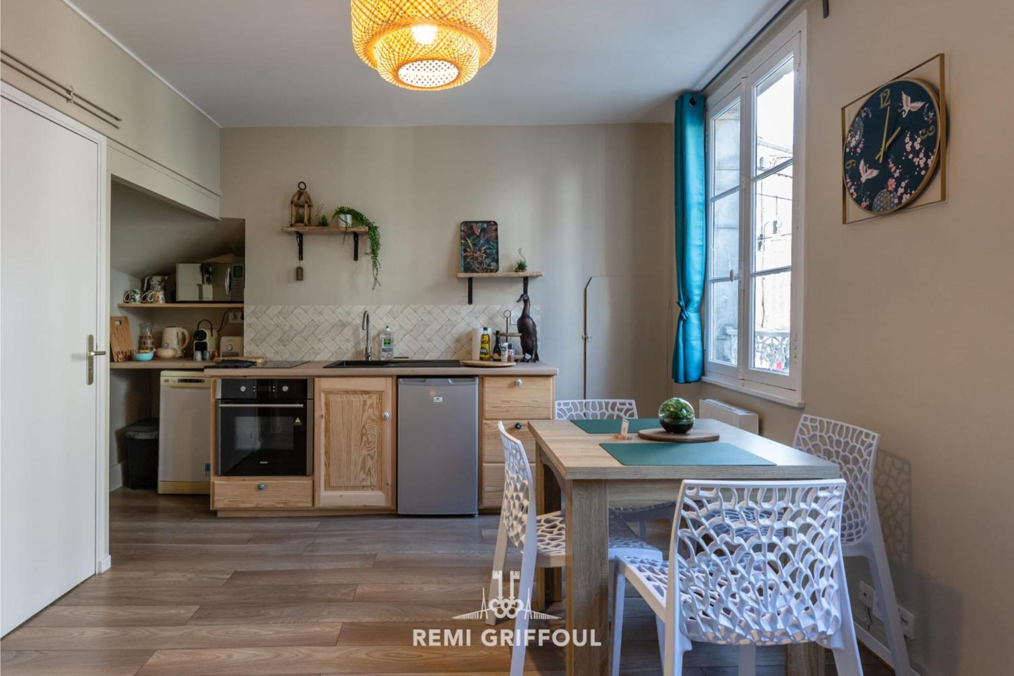 Emeraude Cozy Nest 3 Heart Of Historic District 2 Guests Honfleur Buitenkant foto